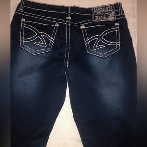 Brand new worn once GREAT CONDITION!😁